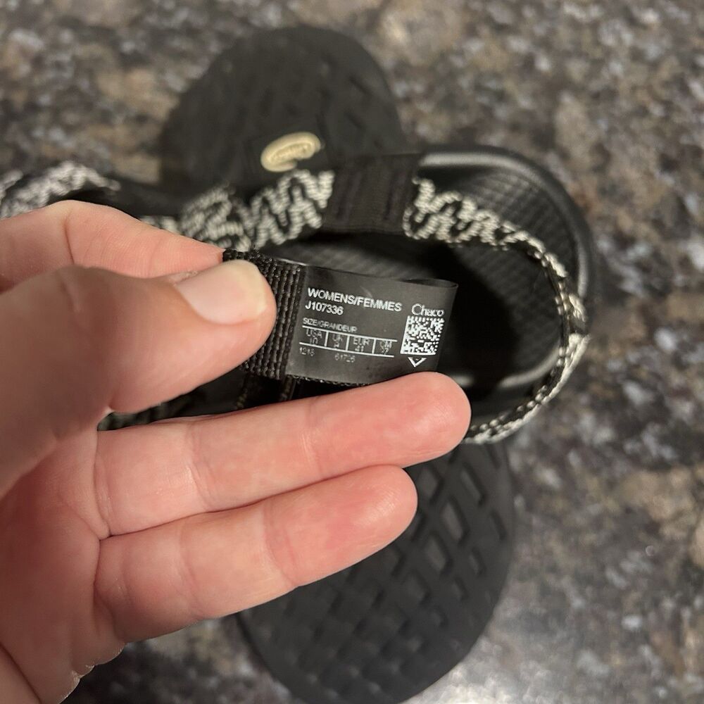 Chaco Z Boulder 2 Strappy Sandals Black White Women's 10 - Picture 7 of 7